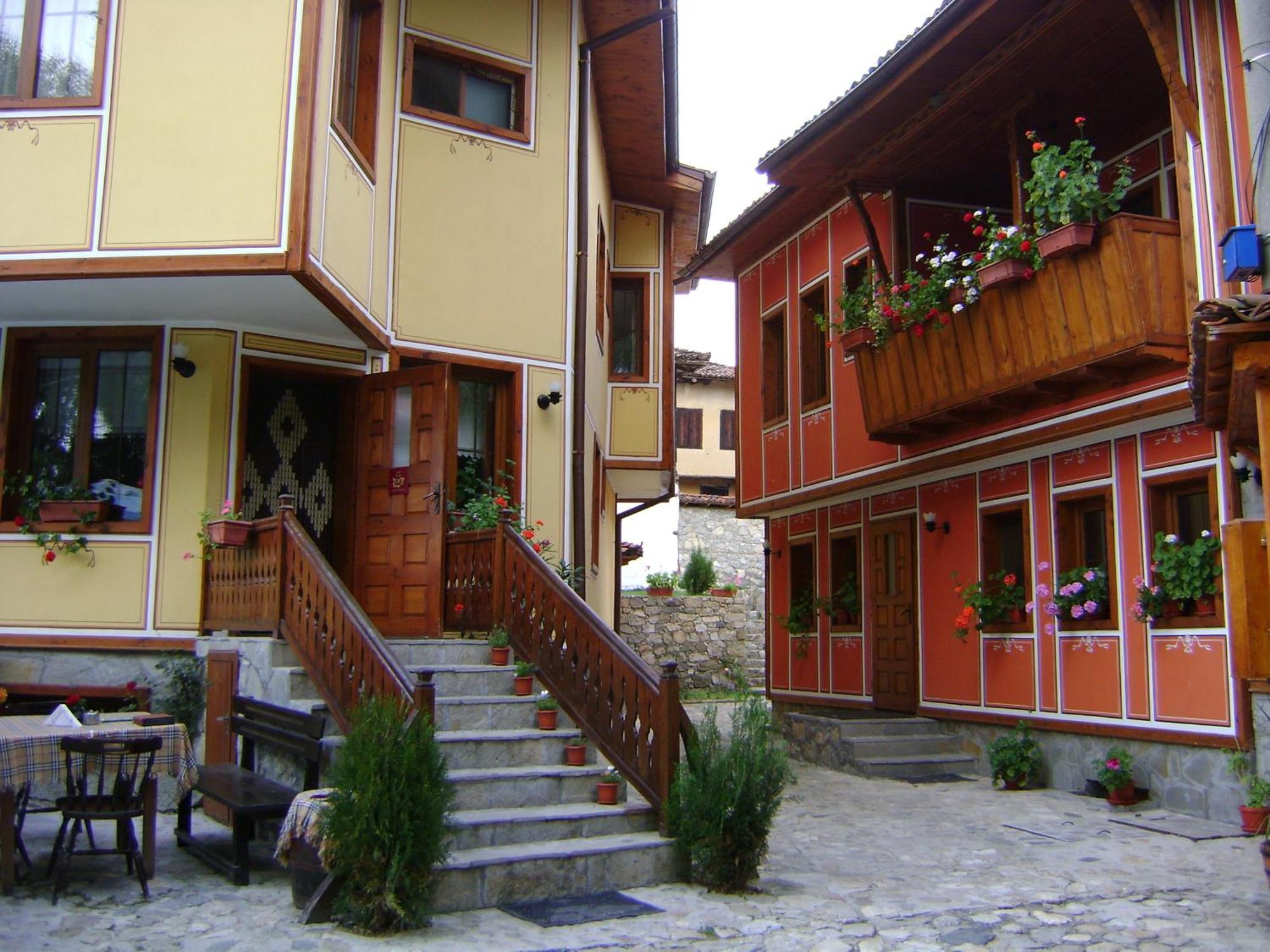Guest House Todorini Kashti Koprivshtitsa Exterior photo